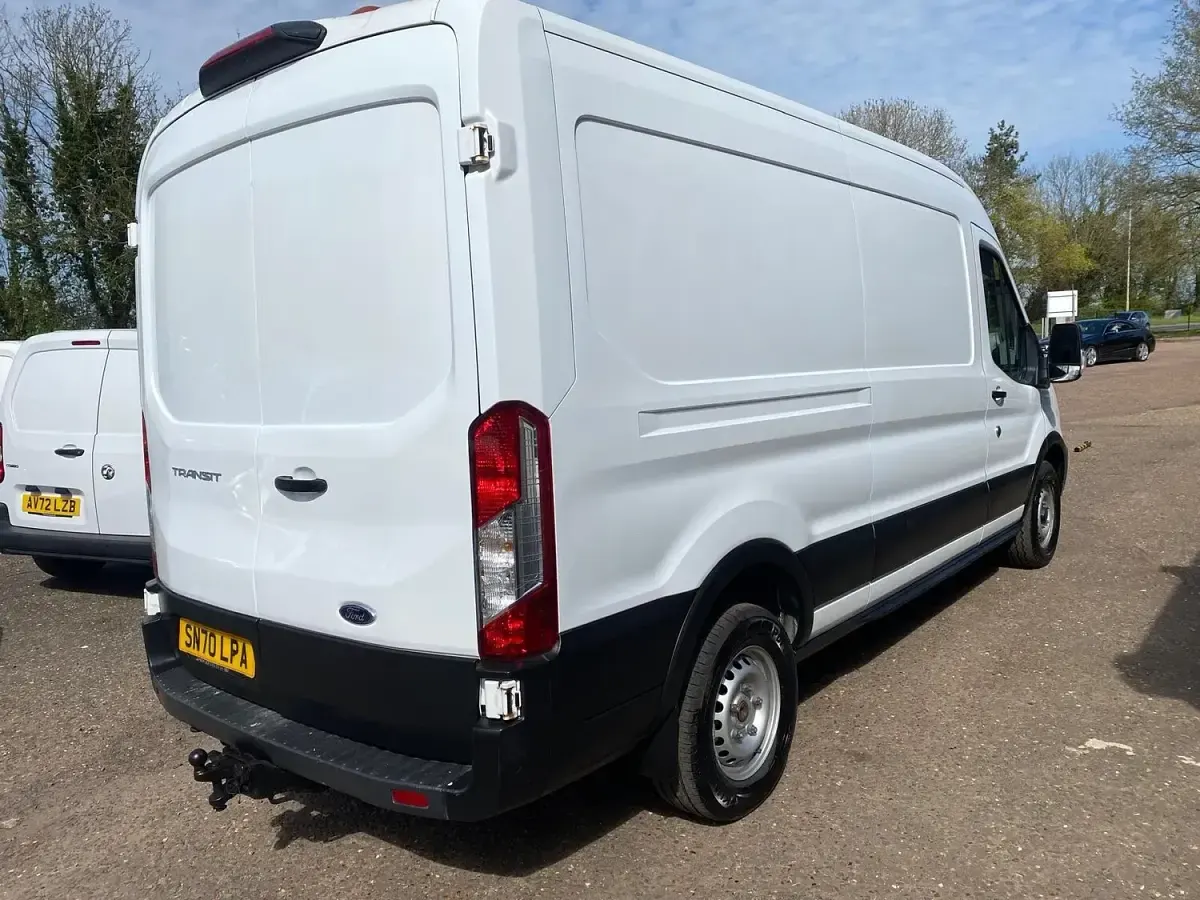 Used Ford Transit 130 HP (95 kW) 2020 White Van
