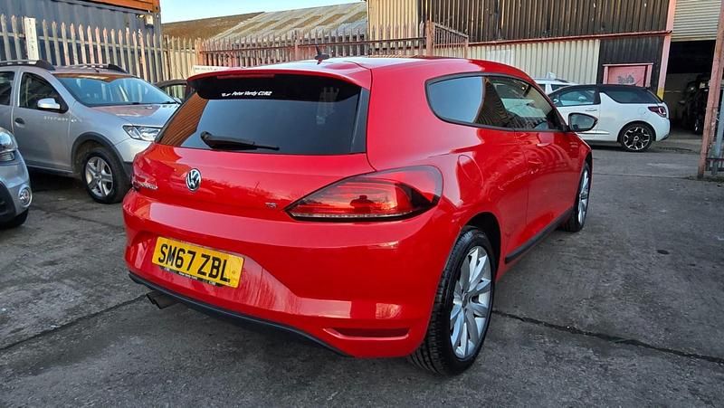 Używany VW Scirocco 123 KM (90 kW) 2017 Czerwony Coupe
