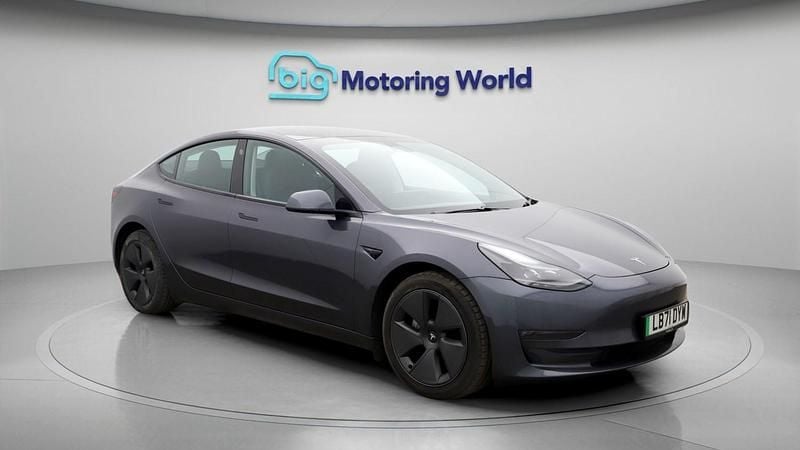 Grey Used 2021 Tesla Model 3 Long Range AWD Sedan | £19,500 (Fair price) - Image 1/4