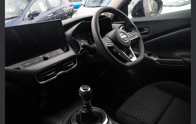 New Nissan Juke Acenta Premium 114 HP (83 kW) 2026 Grey SUV