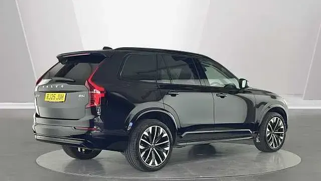 Usado Volvo XC90 Ultra 247 HP (181 kW) 2026 SUV