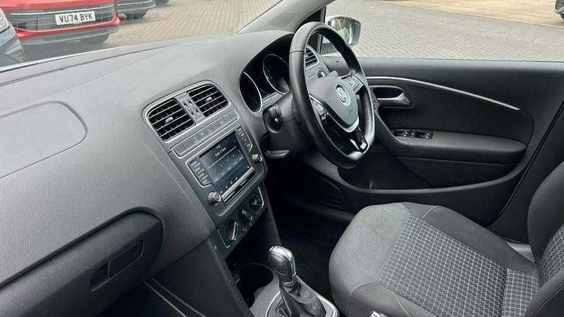 Image 2/4