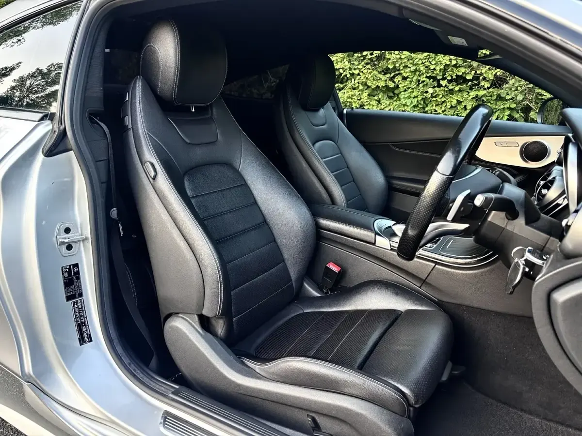 Used Mercedes C220 AMG line 170 HP (125 kW) 2017 Silver Coupe