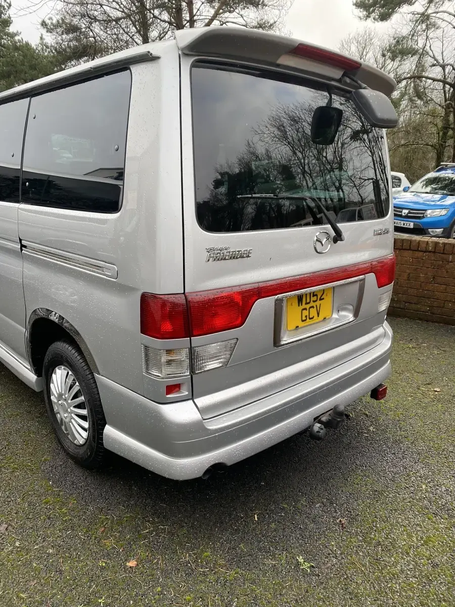Used Mazda Bongo 2002 Silver MPV