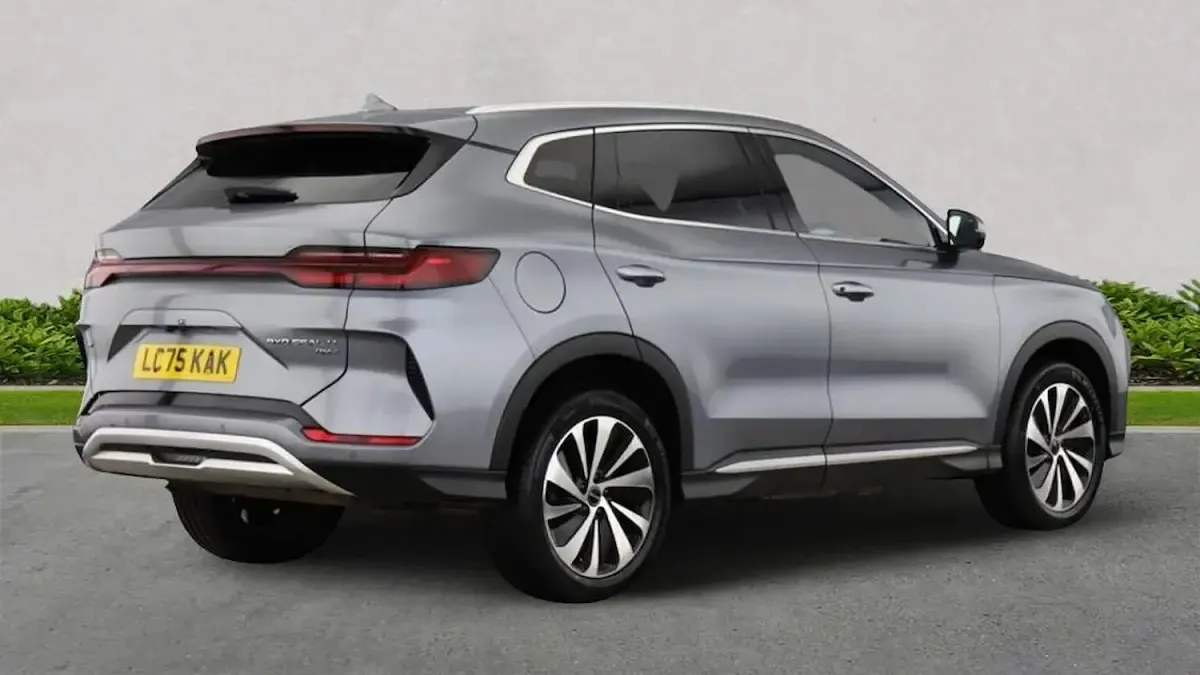Used BYD Seal U Design 324 HP (238 kW) 2025 Grey SUV