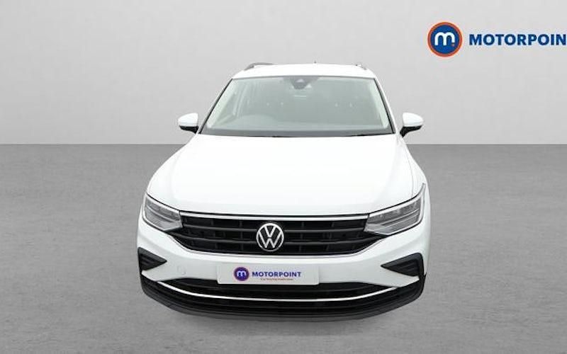 Used VW Tiguan Active 150 HP (110 kW) 2021 White SUV