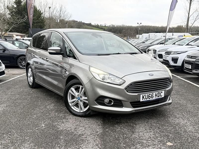 Used Ford S-MAX Titanium 2016 Silver MPV