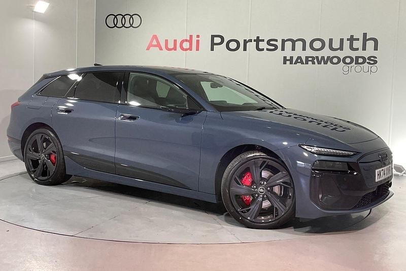 Blue Used 2025 Audi A6 e-tron Performance Estate | £49,590 (Expensive) - Image 1/4