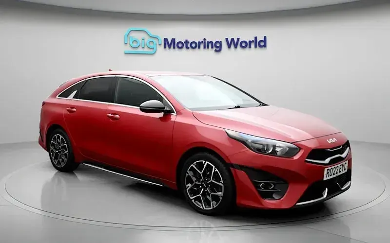 Begagnad Kia ProCeed GT-Line 160 HK (117 kW) 2021 Röd Kombi