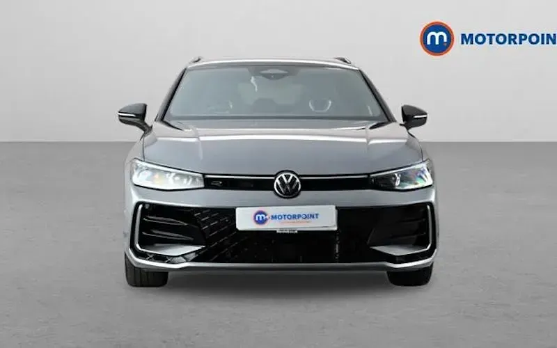 Used VW Passat R-line 204 HP (150 kW) 2025 Grey Estate