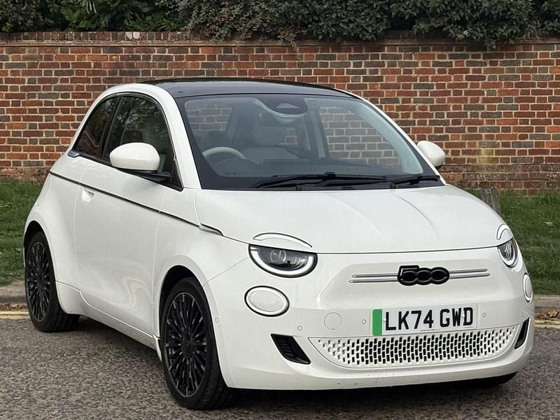 White Used 2024 Fiat 500e Hatchback | £21,999 - Image 1/4