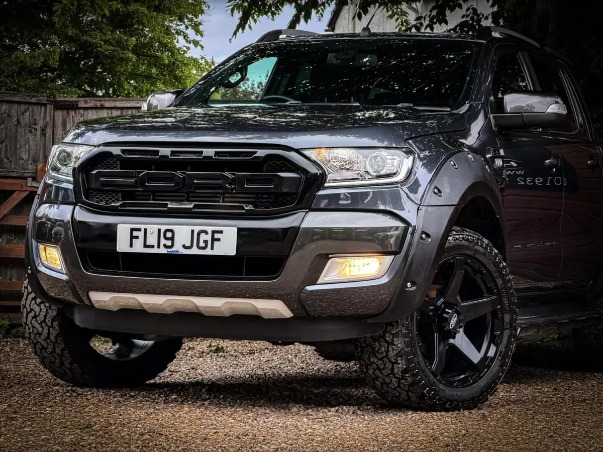 Used Ford Ranger Wildtrack 200 HP (147 kW) 2019 Grey Pickup