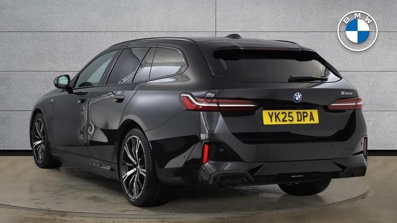 Used BMW 530e M Sport 295 HP (216 kW) 2025 Black Estate