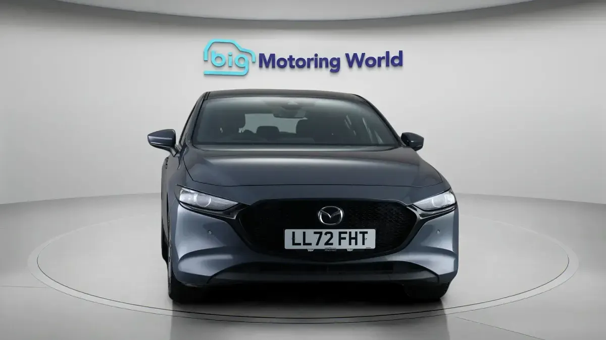 Used Mazda 3 186 HP (136 kW) 2022 Grey Hatchback