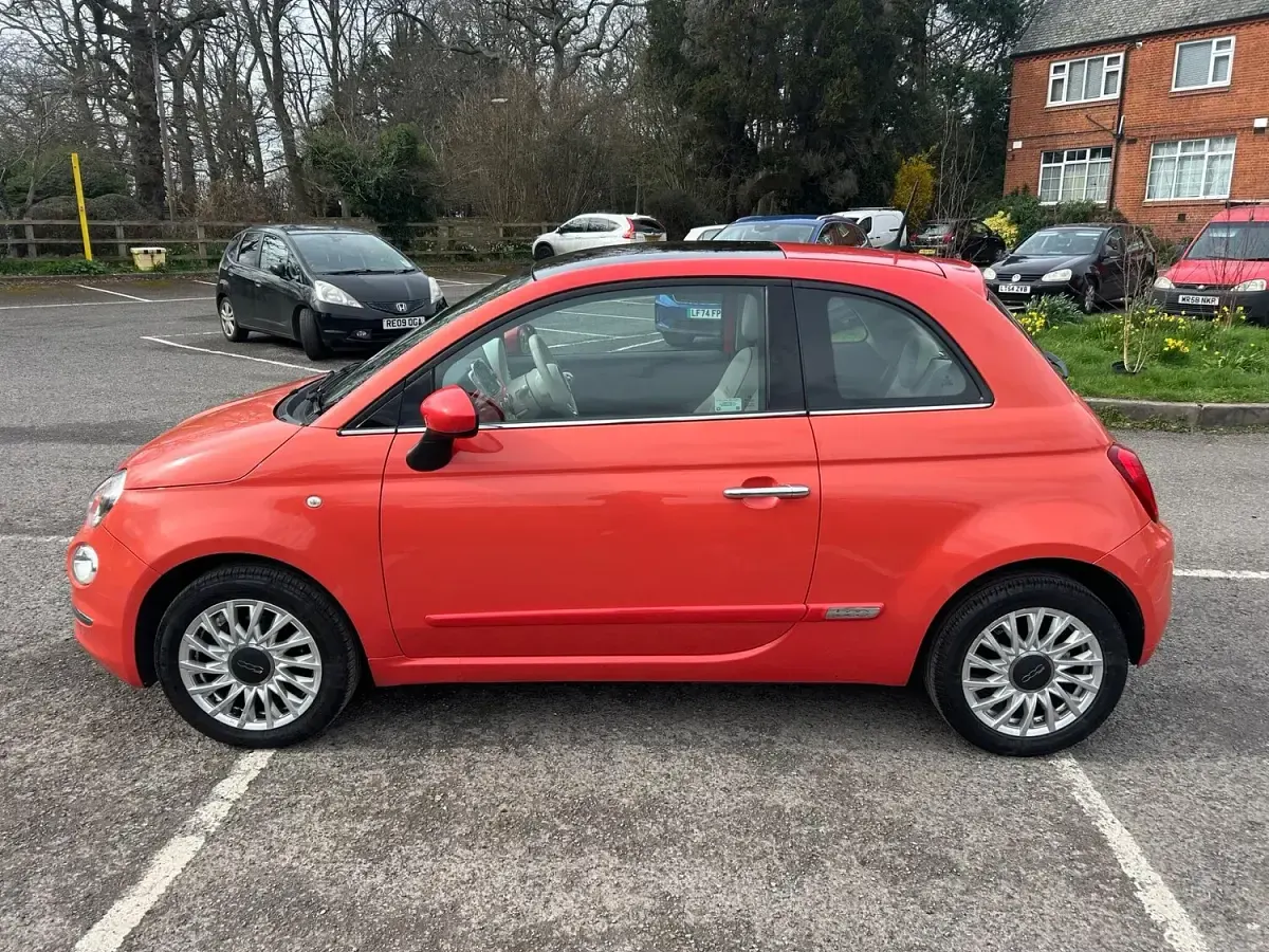 Used Fiat 500 Lounge 69 HP (50 kW) 2016 Pink Hatchback