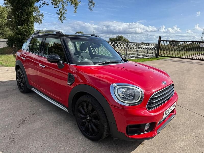 Red Used 2017 Mini Cooper D Countryman SUV | £9,989 (Fair price) - Image 1/4