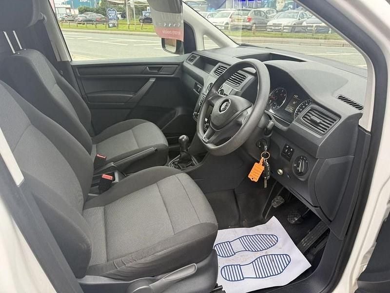 Used VW Caddy Maxi Startline 2016 White MPV