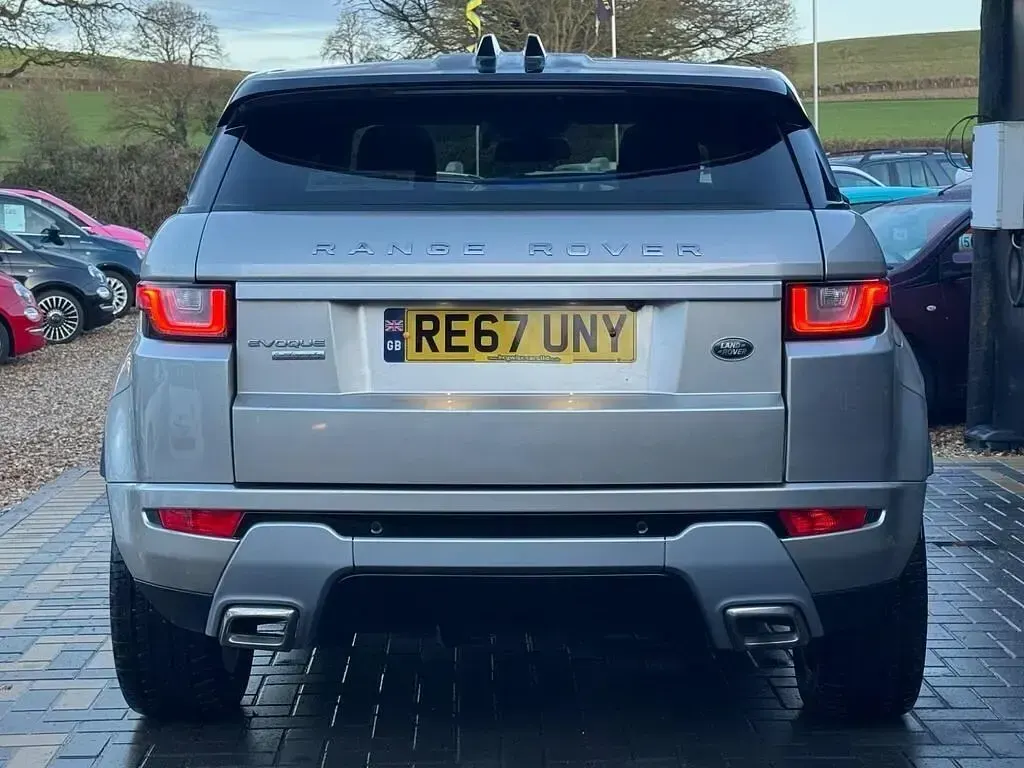 Używany Land Rover Range Rover evoque Autobiography 2017 Złoty Kombi
