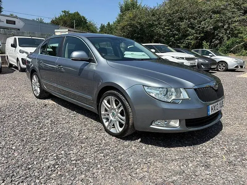 Used Skoda Superb Elegance 160 HP (117 kW) 2013 Grey Hatchback