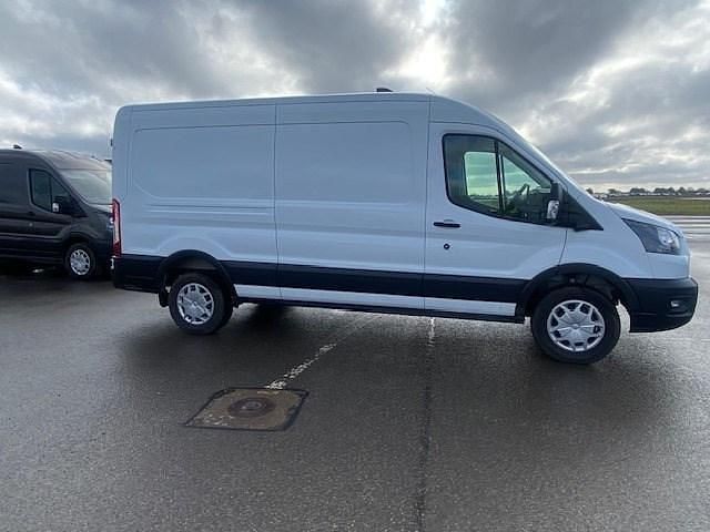 Used Ford Transit Trend 197 kW (269 HP) 2022 White Van