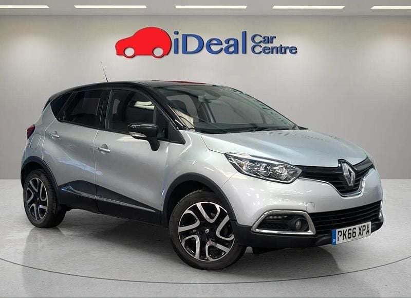Used Renault Captur Dynamique 120 HP (88 kW) 2016 Silver/black SUV