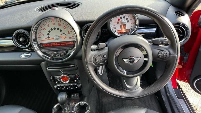 Used Mini Cooper S 181 HP (133 kW) 2012 Red Hatchback