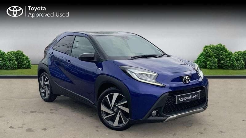 Blue Used 2022 Toyota Aygo X SUV | £15,907 - Image 1/4