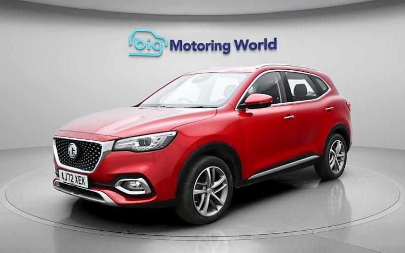 Used MG HS Excite 162 HP (119 kW) 2023 Red SUV