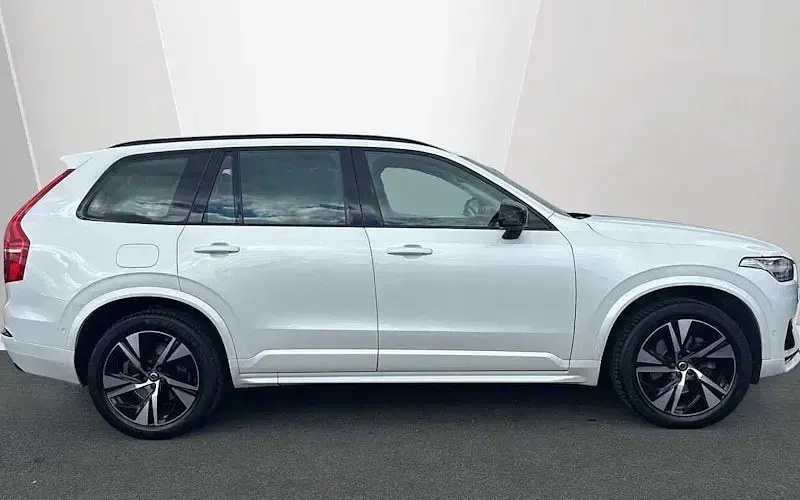 Used Volvo XC90 Plus 235 HP (172 kW) 2023 SUV
