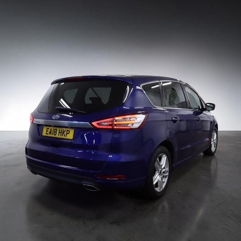 Used Ford S-MAX Titanium 180 HP (132 kW) 2018 Blue MPV