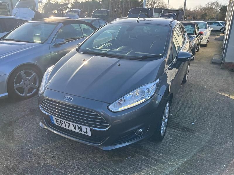 Used Ford Fiesta Titanium 2017 Grey Hatchback