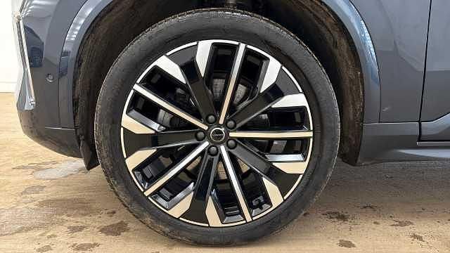 Used Volvo XC90 Ultra 247 HP (181 kW) 2025 Blue SUV