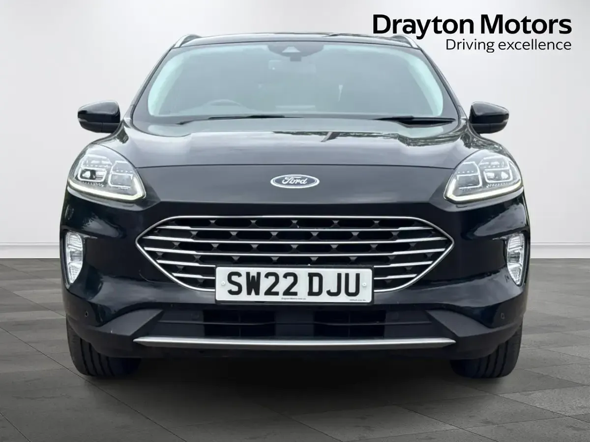 Used Ford Kuga Titanium 120 HP (88 kW) 2022 Black SUV