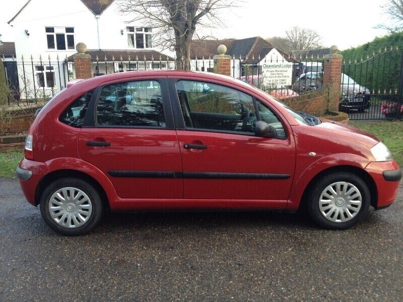 Red Used 2007 Citroën C3 Hatchback | £1,200 (A bit pricey) - Image 1/4