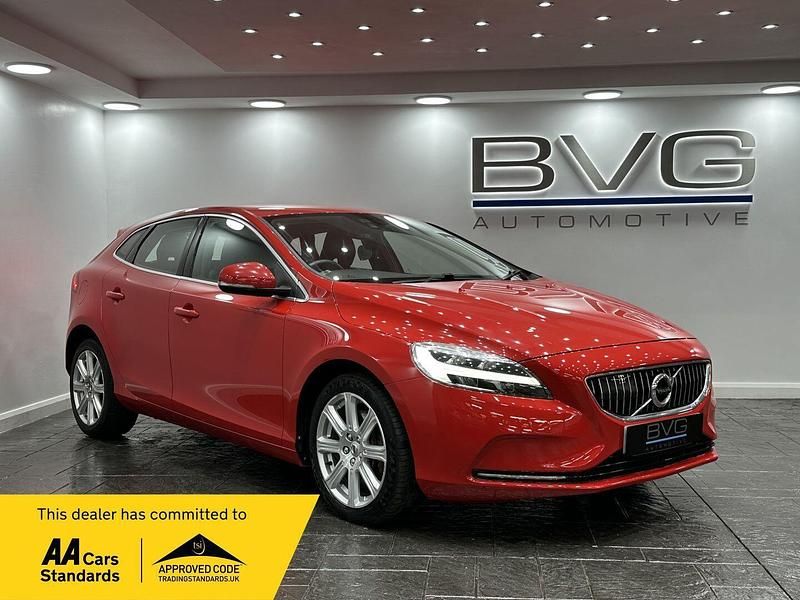 Red Used 2016 Volvo V40 Inscription Estate | £9,494 (Fair price) - Image 1/2
