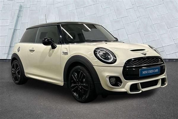 White Used 2018 Mini Cooper S Hatch Hatchback | £14,500 (Fair price) - Image 1/4