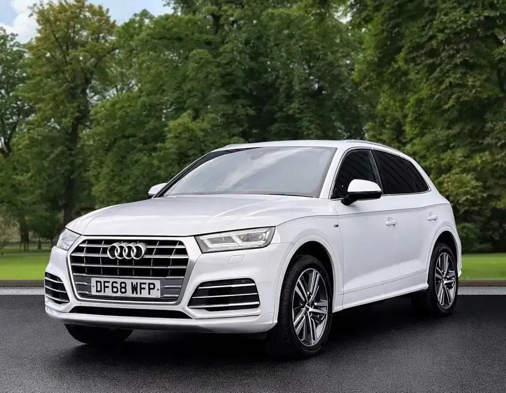 Used Audi Q5 S-Line 190 HP (139 kW) 2019 White SUV