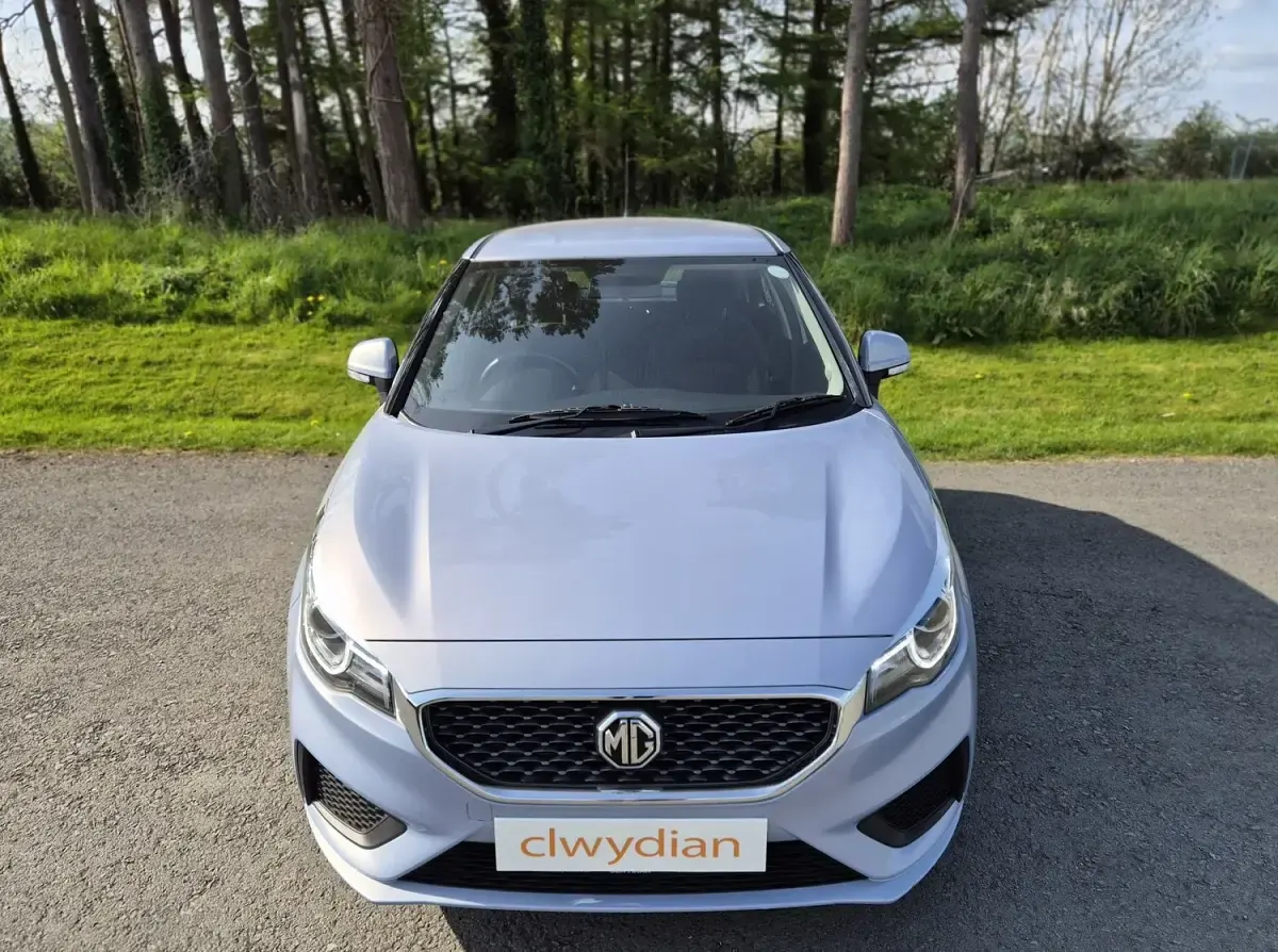 Used MG MG3 Excite 106 HP (77 kW) 2022 Silver Hatchback