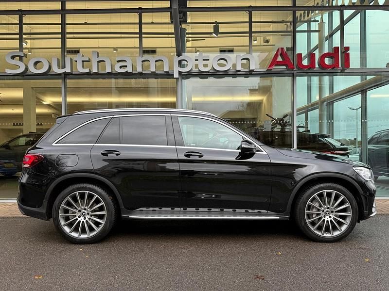 Used Mercedes GLC300 AMG line 245 HP (180 kW) 2021 Black SUV
