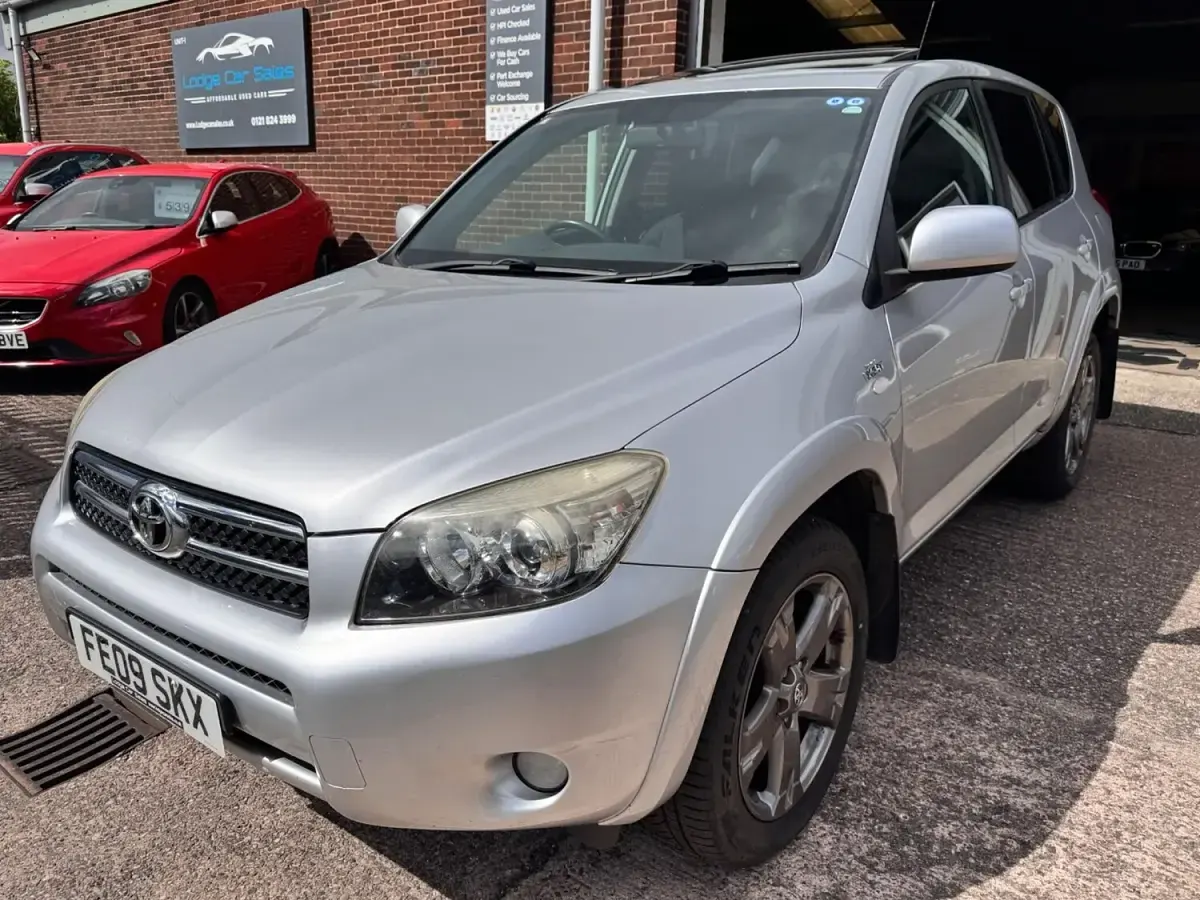 Used Toyota RAV4 SR 2009 Silver SUV
