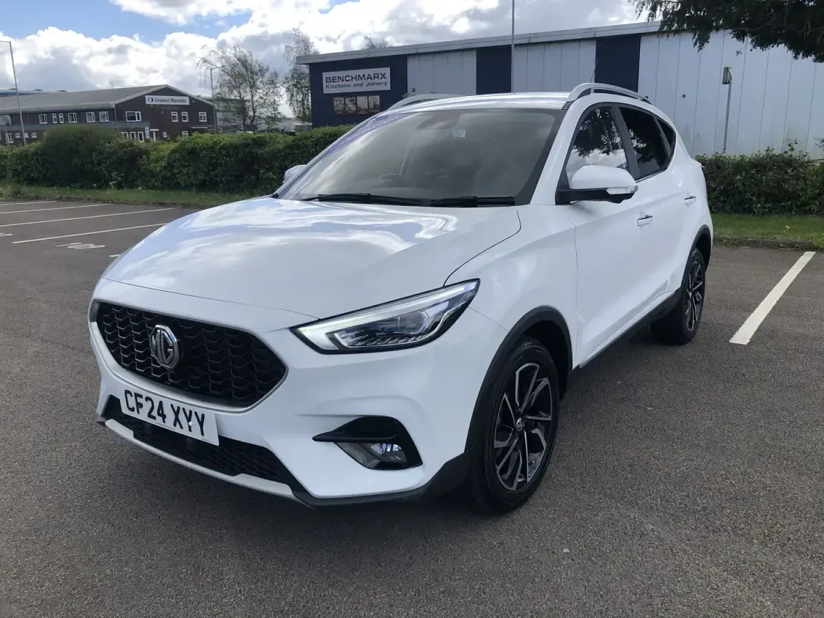 Usado MG ZS Exclusive 2024 Branco SUV