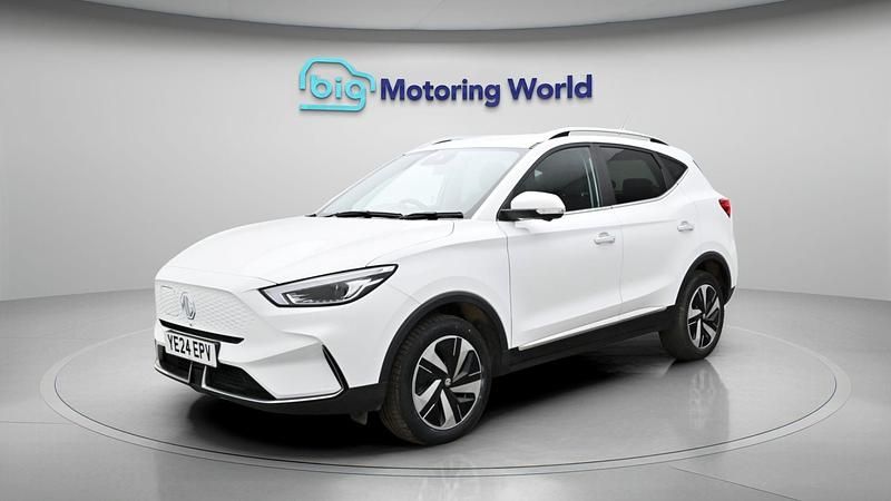Used MG ZS Trophy Connect 114 kW (156 HP) 2024 White SUV