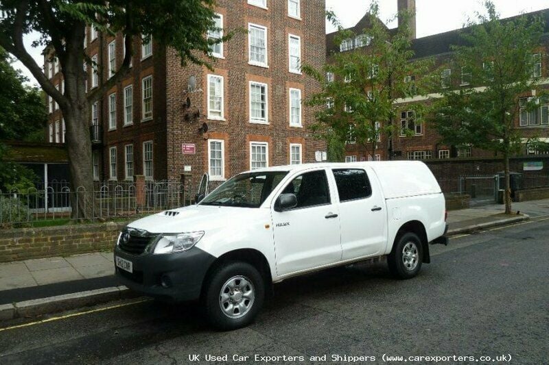 Used Toyota HiLux 144 HP (105 kW) 2012 Pickup
