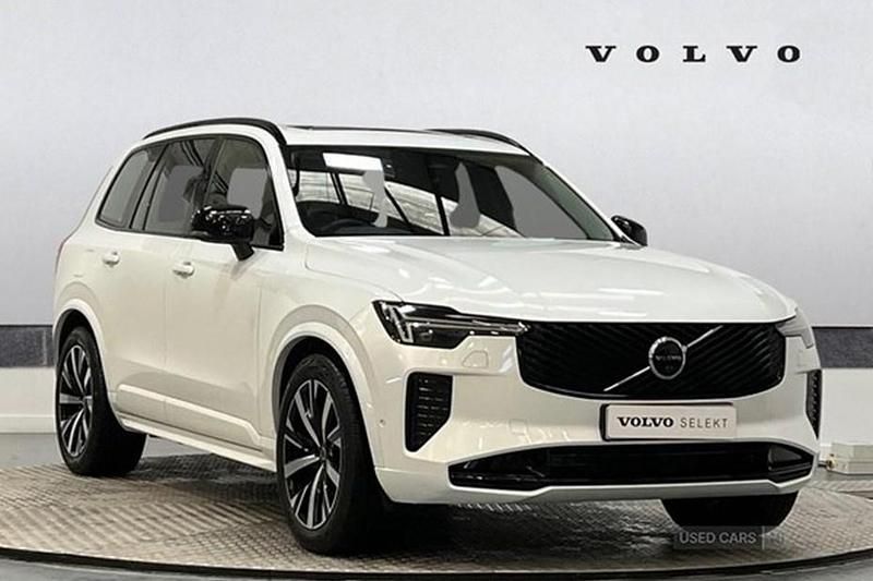 Used Volvo XC90 Plus 247 HP (181 kW) 2025 White SUV