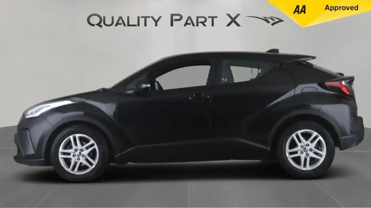 Used Toyota C-HR 2023 Black SUV