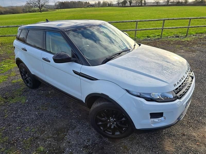 Used Land Rover Range Rover evoque Pure 2014 White Estate