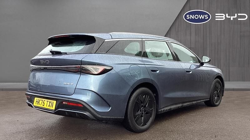 Used BYD Seal Boost 184 HP (135 kW) 2025 Blue Estate