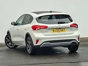 Usado Ford Focus Active X 125 HP (91 kW) 2020 Branco Citadino