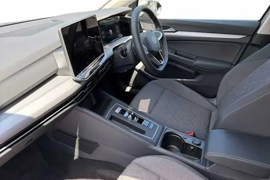 Used VW Golf VIII 150 HP (110 kW) 2026