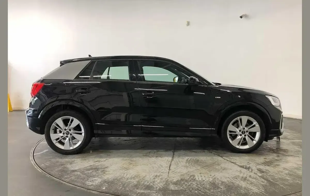Used Audi Q2 S-Line 150 HP (110 kW) 2021 Black SUV